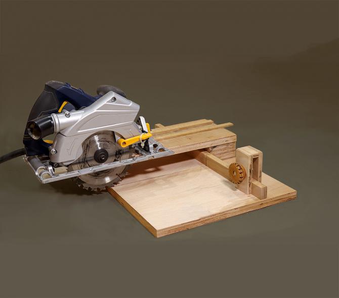 Circular Saw Cross Cut Guide için görsel