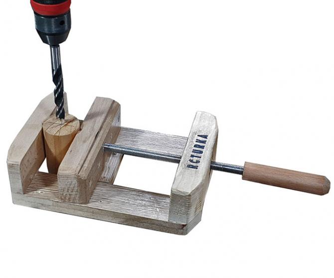 Drill Press Vise - DIY için görsel