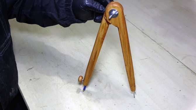 Wooden Compass Diy.jpg